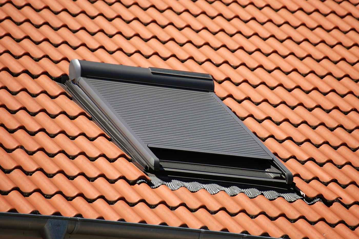 découvrez la fenêtre solaire économe, une solution innovante qui allie design moderne et efficacité énergétique. profitez d'un éclairage naturel tout en réduisant vos factures d'énergie grâce à cette technologie durable.