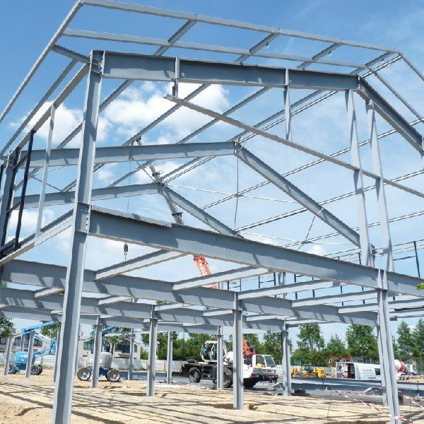 découvrez notre ferme métallique, alliant robustesse et modernité pour vos projets de construction. idéale pour les besoins agricoles, industriels ou commerciaux, cette structure offre une solution durable et performante, tout en optimisant l'espace et en facilitant les aménagements.