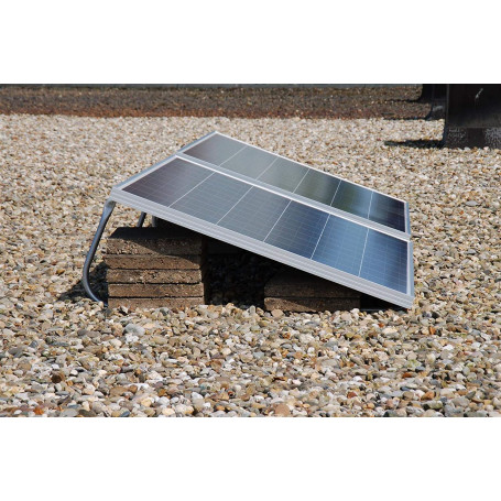 découvrez nos solutions de fixation pour panneaux photovoltaïques, conçues pour assurer une installation sécurisée et durable, tout en optimisant la performance de vos systèmes solaires.