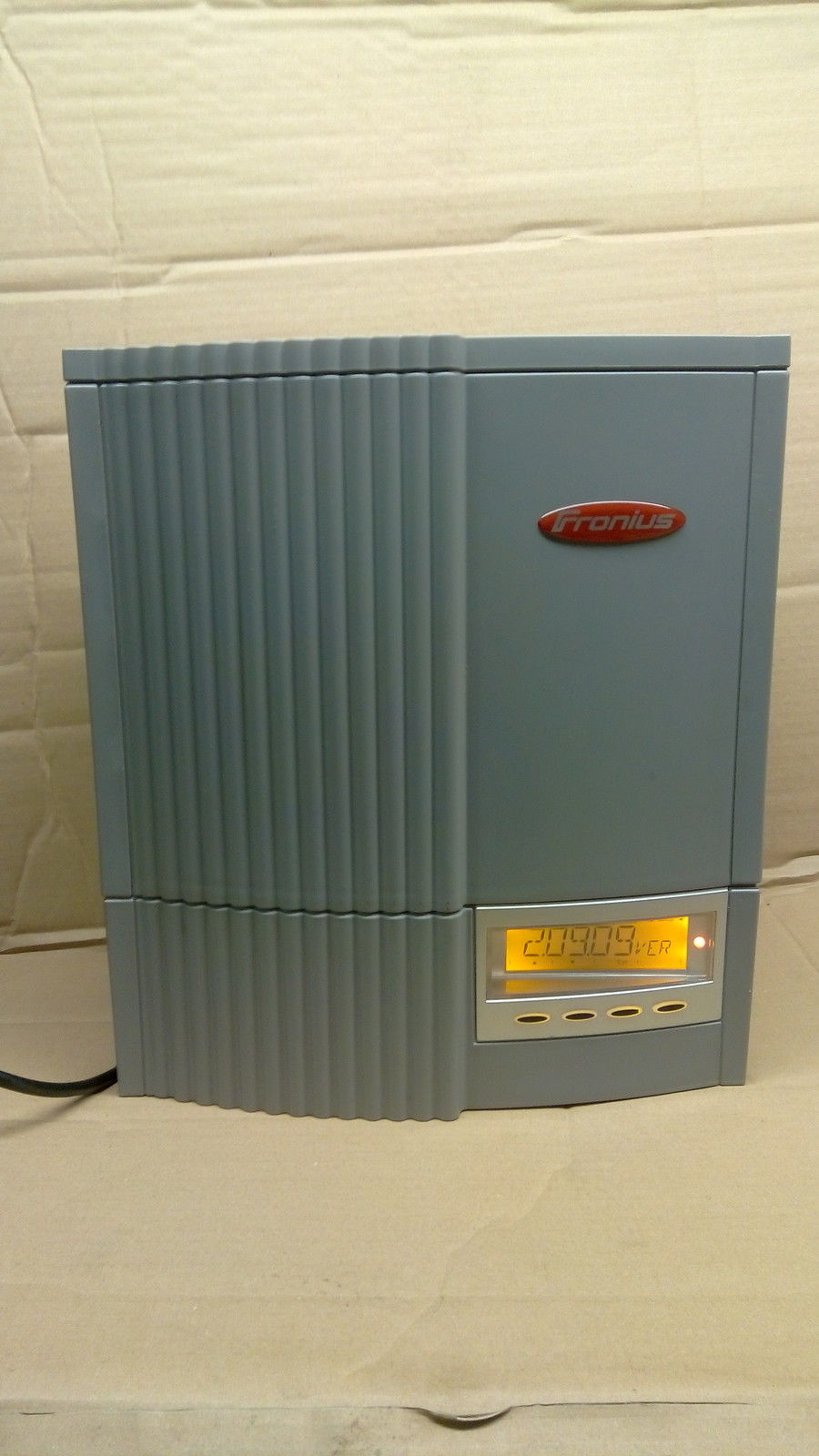 découvrez l'inverseur de courant fronius ig 30, une solution idéale pour optimiser l'efficacité de votre installation solaire. conçu pour offrir performance et fiabilité, cet appareil assure une conversion optimale de l'énergie renouvelable. profitez d'une technologie de pointe pour maximiser votre production d'électricité et réduire vos factures énergétiques.