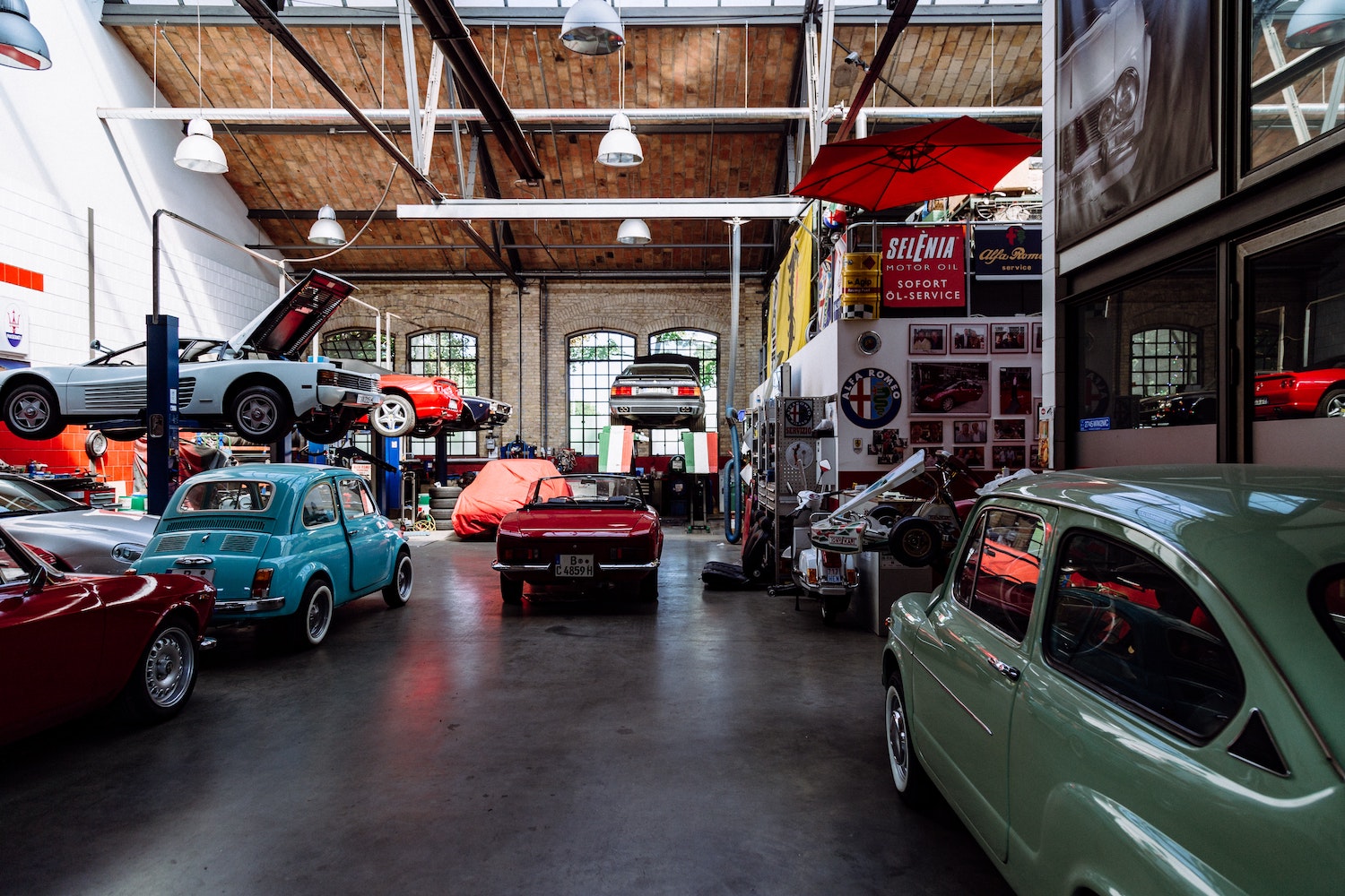 découvrez notre garage, votre destination de confiance pour tous vos besoins en entretien et réparation automobile. profitez d'un service de qualité, d'une équipe d'experts dévoués et de tarifs compétitifs pour garder votre véhicule en parfait état.