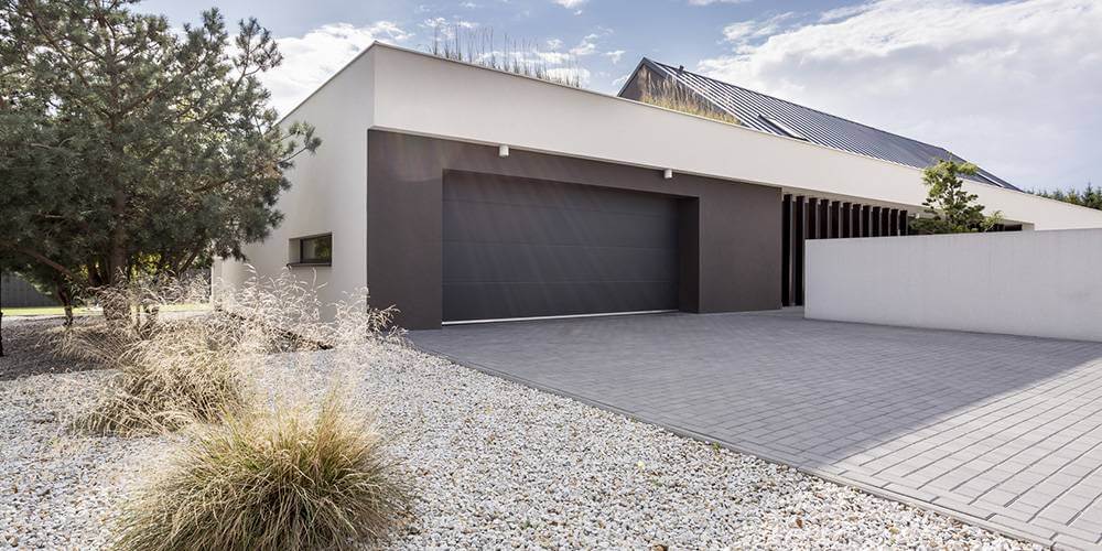 découvrez notre garage spacieux de 60m2, idéal pour le stockage de véhicules, d'outils ou d'équipements. profitez d'un espace sécurisé et polyvalent, parfait pour tous vos projets de bricolage ou de rangement.