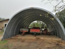 découvrez les prix compétitifs pour un hangar de 50m2. explorez nos options variées, idéales pour le stockage, l'atelier ou d'autres projets. profitez d'une construction de qualité à des tarifs attractifs.