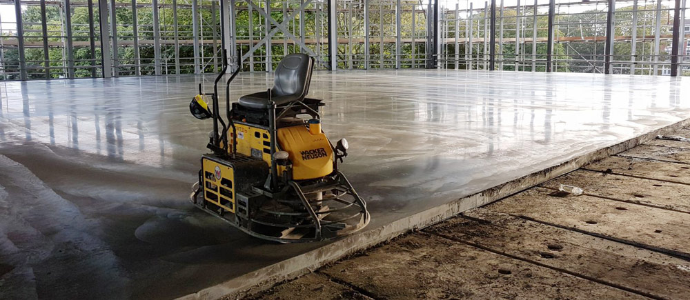 découvrez les avantages des hangars en béton : robustesse, durabilité et résistance aux intempéries. idéaux pour le stockage, les espaces de travail ou les projets agricoles, nos hangars en béton allient fonctionnalité et sécurité. explorez nos solutions sur mesure pour répondre à vos besoins.