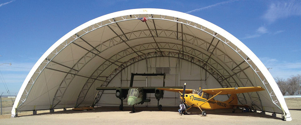 découvrez notre hangar spacieux et polyvalent, idéal pour le stockage de vos biens, la gestion de matériel ou l'organisation d'événements. profitez d'un espace sûr et accessible, conçu pour répondre à tous vos besoins.