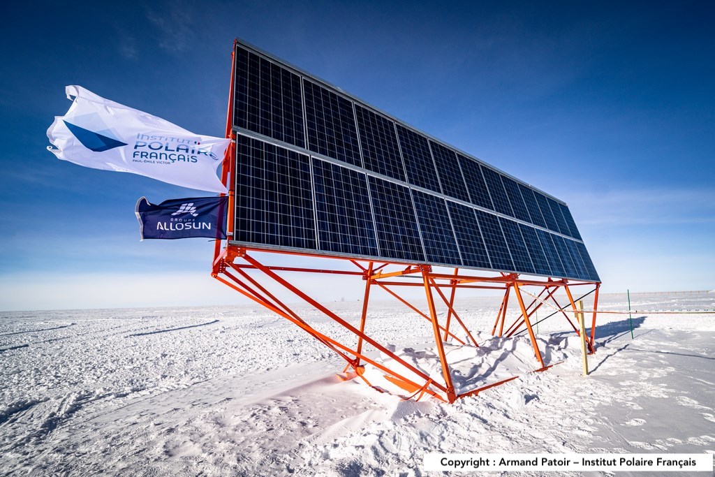 découvrez comment les plateformes technologiques influent sur le développement et l'efficacité des panneaux solaires. analyse des tendances, innovations et défis à relever pour un avenir énergétique durable.