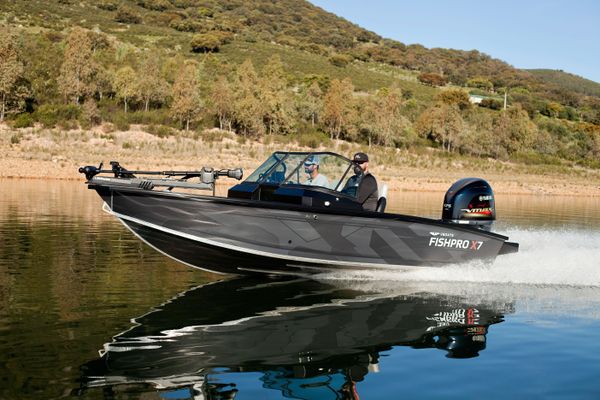 découvrez les inconvénients des bateaux en aluminium : légèreté, conductivité thermique, entretien et coûts. informez-vous avant d'opter pour un bateau en alu pour éviter les mauvaises surprises.