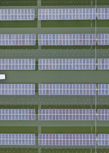 découvrez les inconvénients de l'énergie solaire, notamment les limitations liées à l'intermittence, le coût des panneaux, et l'impact environnemental de leur fabrication. informez-vous sur les problématiques à considérer avant de faire le choix de l'énergie solaire.