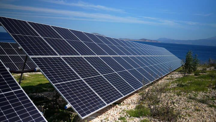 découvrez les dernières informations sur l'énergie photovoltaïque : avantages, technologies, tendances du marché et conseils pratiques pour optimiser votre installation solaire.