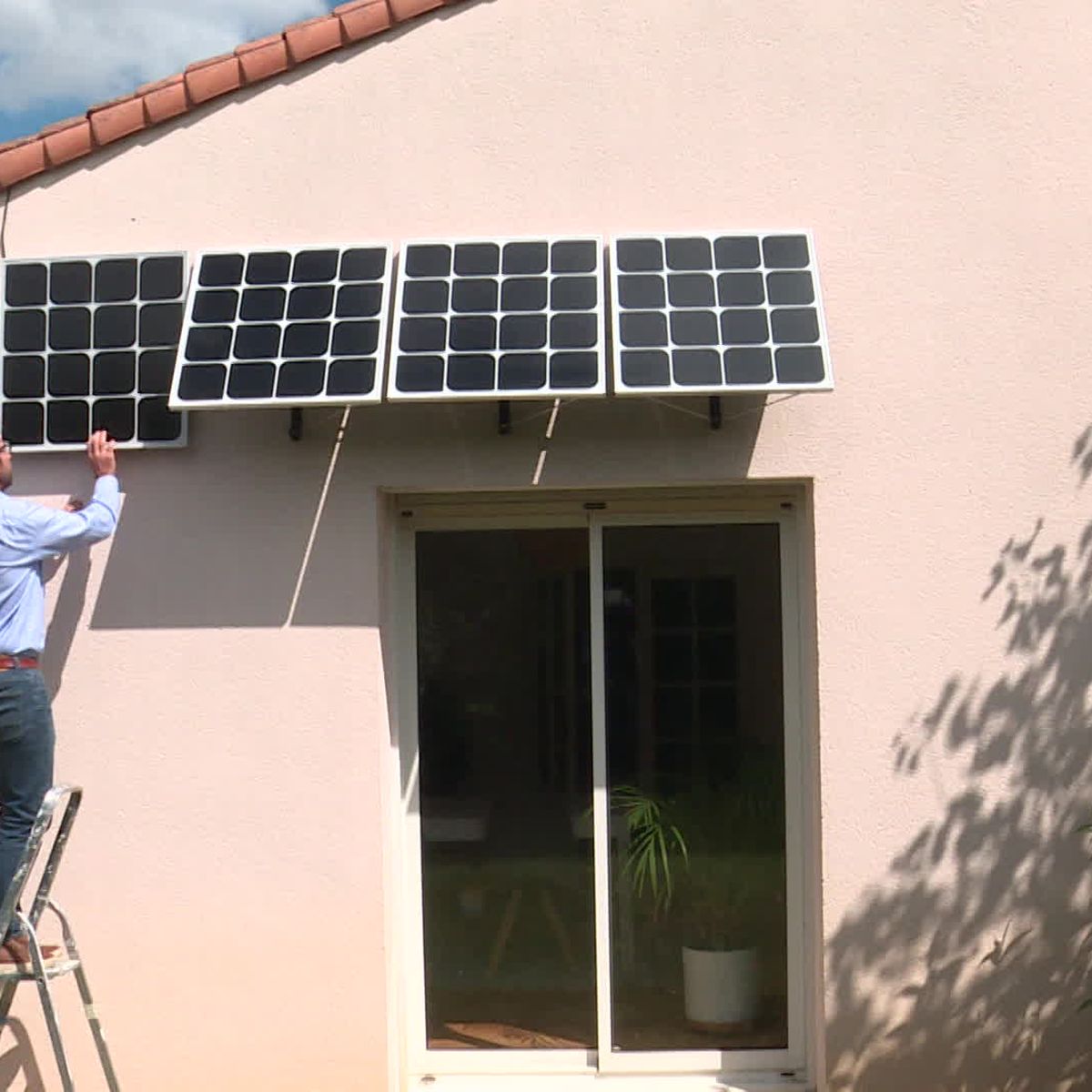 découvrez les services d'un installateur de panneaux photovoltaïques en loire-atlantique. profitez d'une énergie renouvelable et réduisez vos factures d'électricité grâce à des solutions adaptées à vos besoins. contactez-nous pour un devis personnalisé dès aujourd'hui !