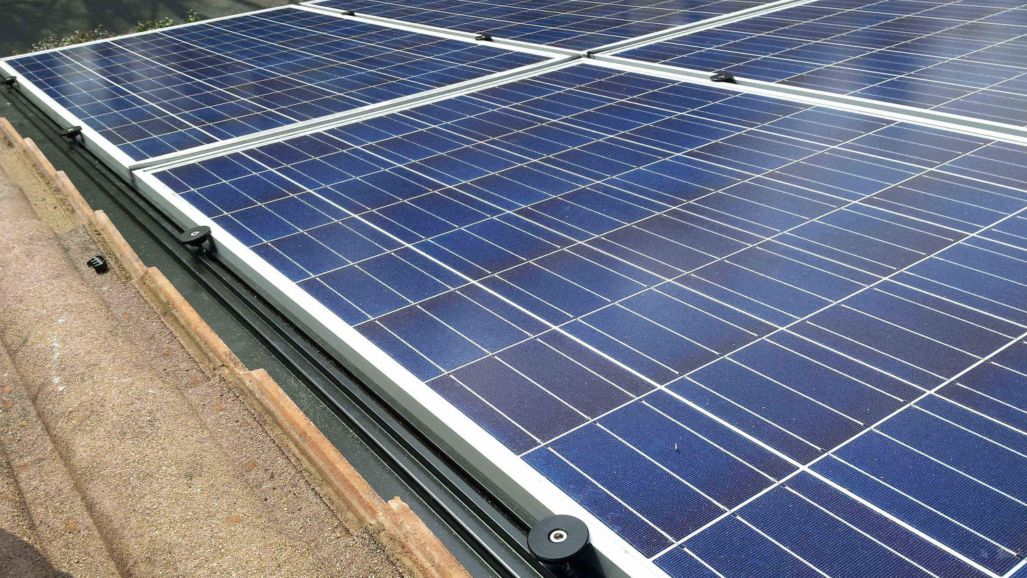 trouvez un installateur de panneaux solaires dans le nord-pas-de-calais pour une transition énergétique réussie. profitez de conseils personnalisés et d'une installation professionnelle pour optimiser votre consommation d'énergie et réduire vos factures.