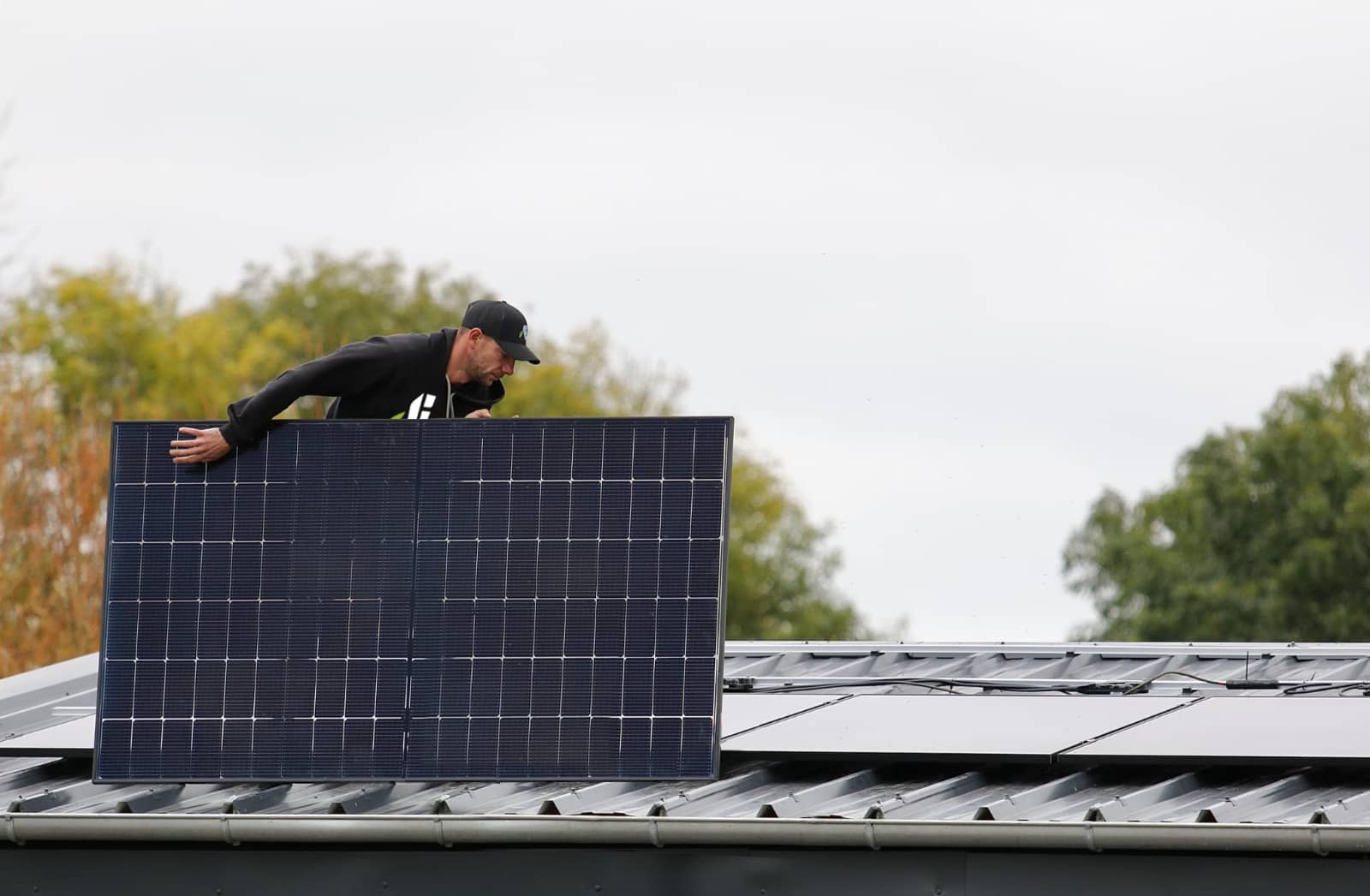 découvrez les services d'un installateur photovoltaïque edf pour optimiser votre consommation d'énergie. profitez d'une énergie renouvelable, économique et respectueuse de l'environnement grâce à des solutions adaptées à vos besoins. faites le choix de l'innovation et de la durabilité avec edf.