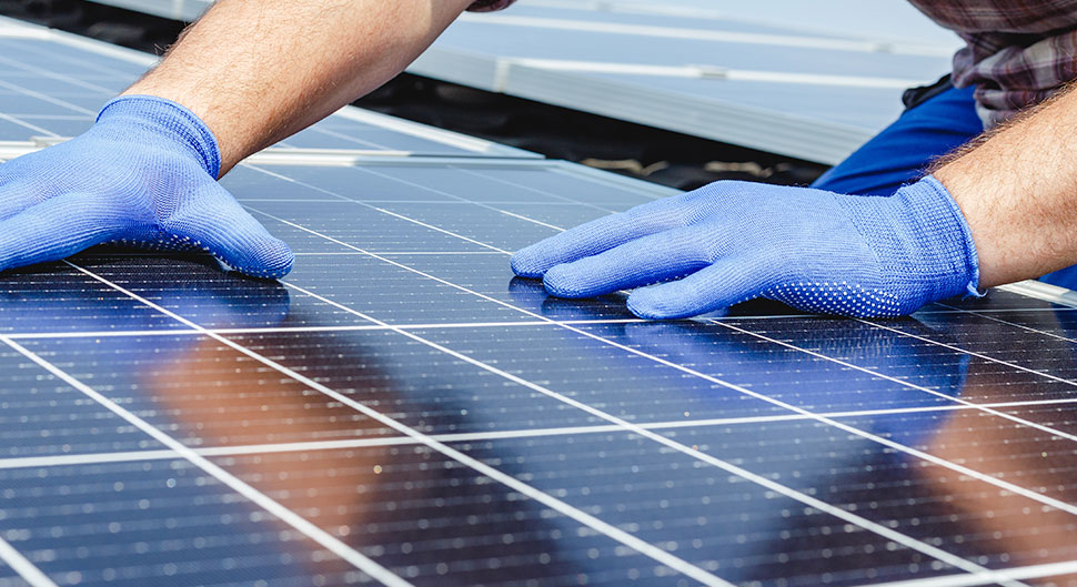 découvrez comment installer des panneaux solaires pour profiter d'une énergie renouvelable et réduire votre facture d'électricité. suivez nos conseils pratiques et astuces pour une installation réussie et écologique.