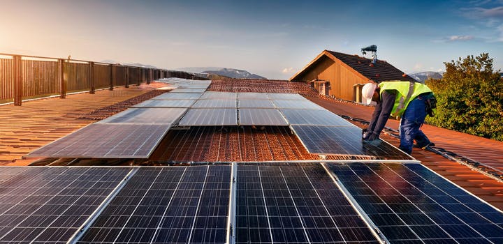 découvrez comment installer des panneaux solaires gratuitement grâce à des aides gouvernementales et des programmes d'incitation. transformez votre empreinte énergétique et réduisez vos factures d'électricité tout en profitant des avantages d'une énergie renouvelable.