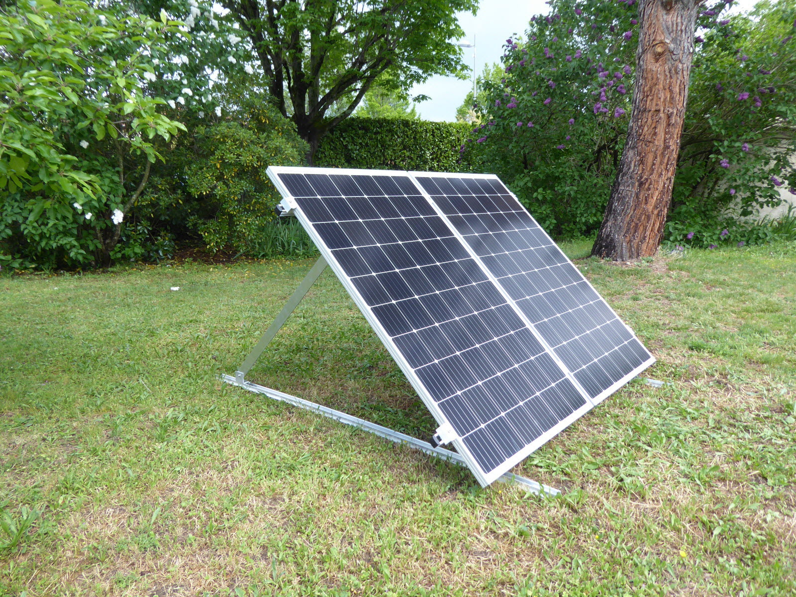 découvrez comment installer des panneaux solaires soi-même grâce à nos conseils pratiques et guides étape par étape. optimisez votre consommation d'énergie et réduisez vos factures tout en adoptant une approche écologique.