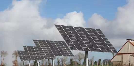 découvrez comment investir dans l'énergie photovoltaïque pour bénéficier d'un rendement durable et contribuer à la transition énergétique. apprenez les étapes clés et les avantages de cette solution écologique.