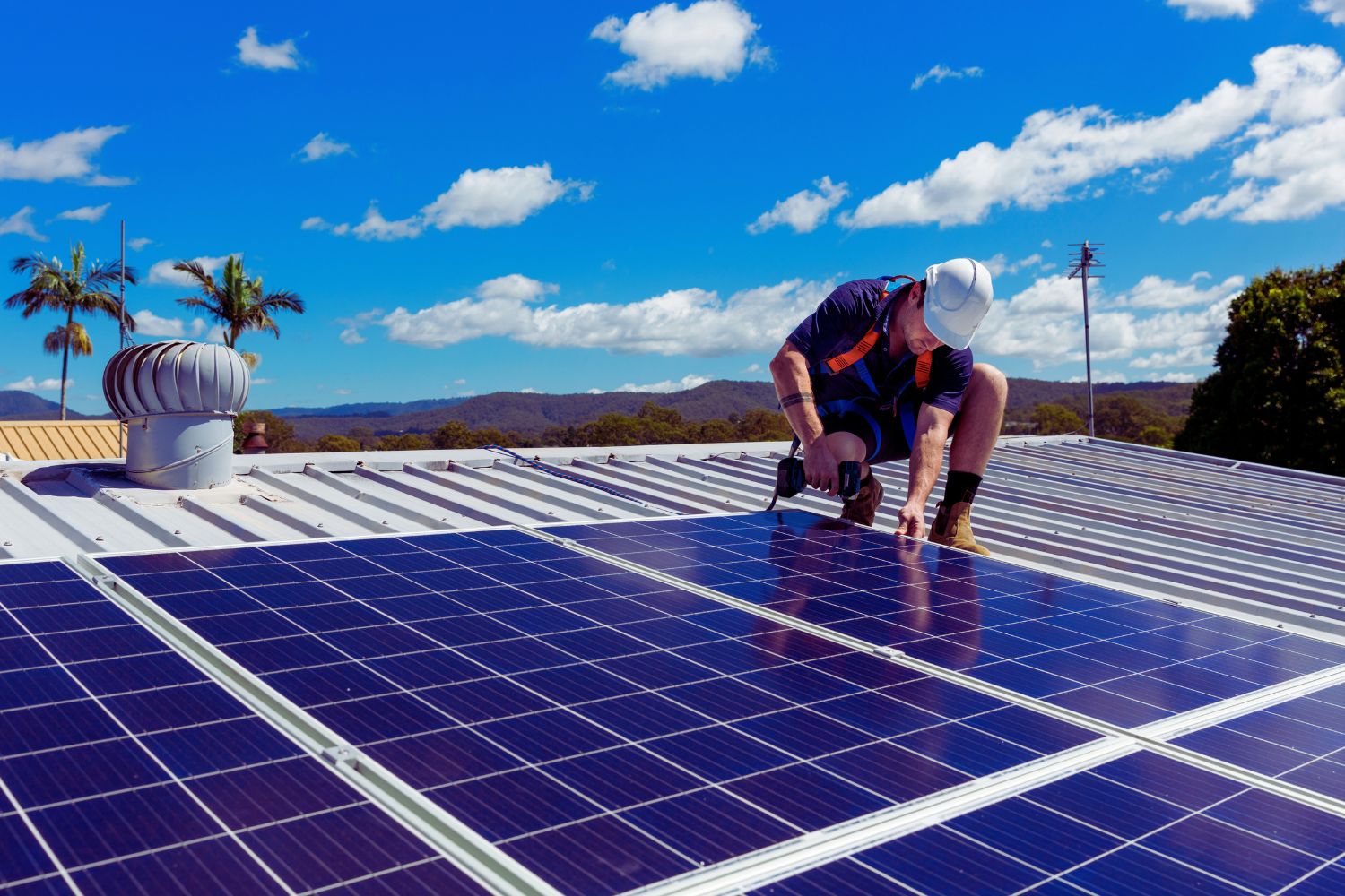 découvrez comment investir dans des panneaux polycristallins pour optimiser votre production d'énergie solaire. explorez les avantages, les coûts et les rendements potentiels de cette technologie durable et rentable.