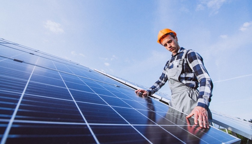 découvrez comment investir dans des panneaux solaires peut non seulement réduire vos factures d'énergie, mais aussi contribuer à la protection de l'environnement. explorez les avantages financiers et écologiques de cette solution durable.