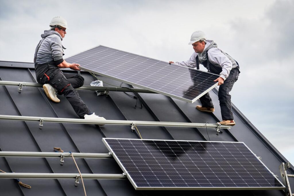 découvrez comment investir dans des panneaux solaires peut vous permettre de réduire vos factures d'énergie tout en contribuant à un avenir durable. explorez les avantages financiers et environnementaux de cette solution d'énergie renouvelable.
