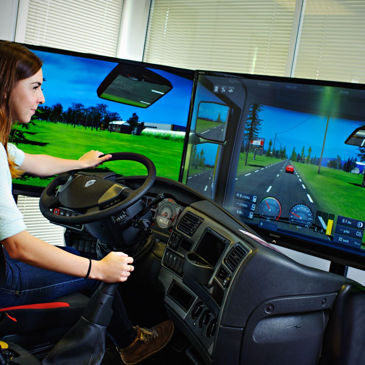 découvrez notre simulateur innovant qui vous permet d'expérimenter diverses situations en temps réel. que ce soit pour l'apprentissage, le divertissement ou l'analyse, notre outil interactif vous offre une expérience immersive et engageante.