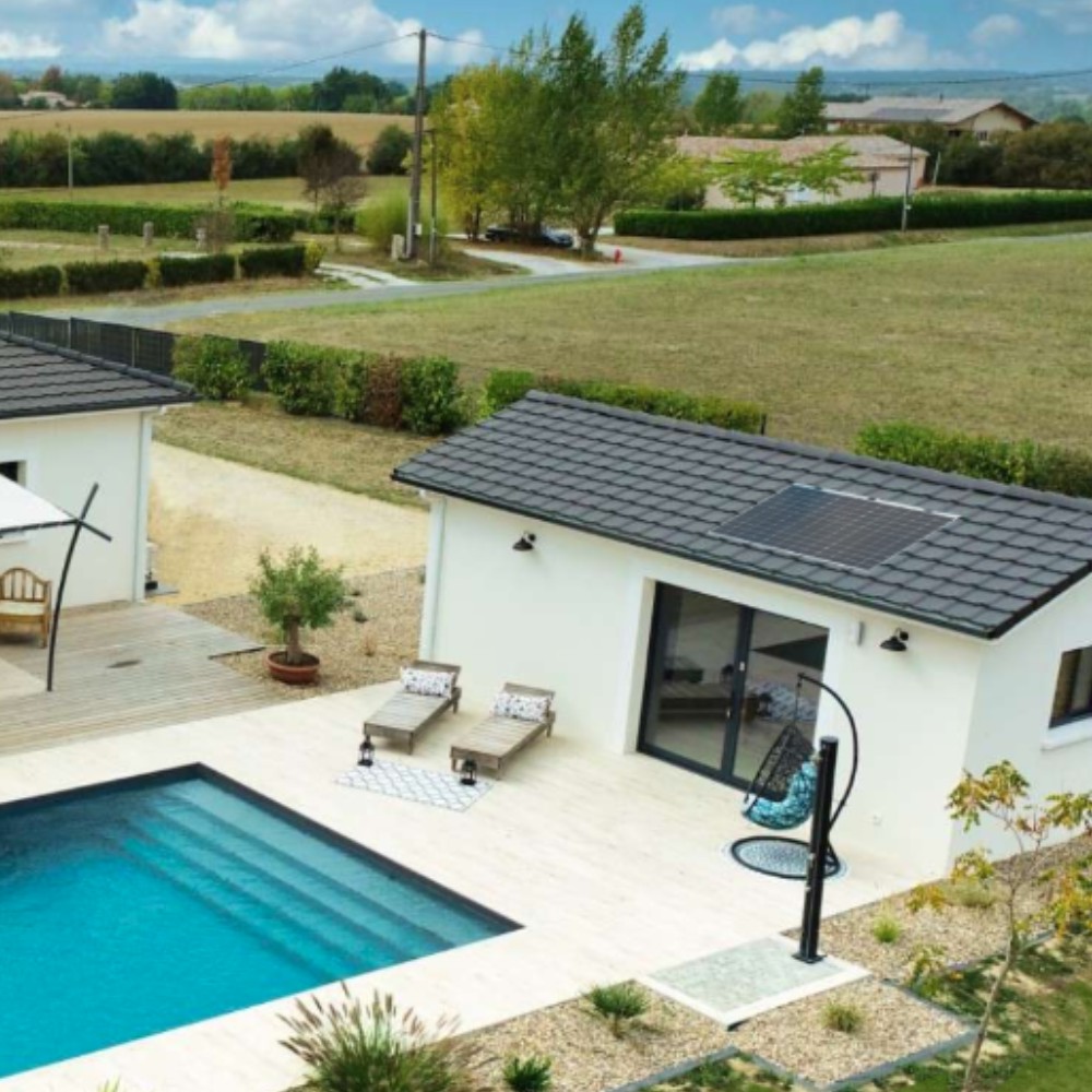 découvrez notre kit solaire maison, la solution idéale pour produire votre propre énergie renouvelable. facile à installer, durable et économique, il vous permet de réduire vos factures d'électricité tout en contribuant à la protection de l'environnement.