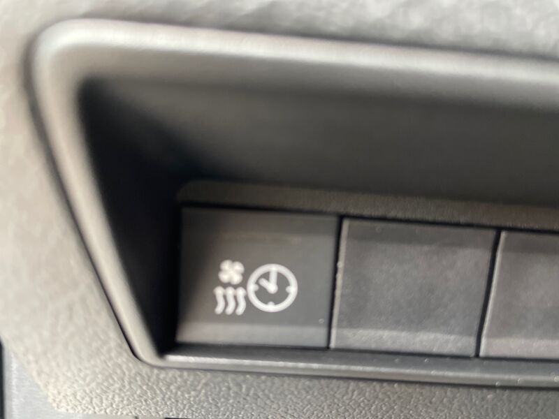 découvrez le modèle kw 50 2025, alliant performance et innovation. explorez ses caractéristiques avancées, son design élégant et ses technologies de pointe qui redéfinissent les standards de l'industrie. ne manquez pas l'opportunité de rester à la pointe avec le kw 50 2025.