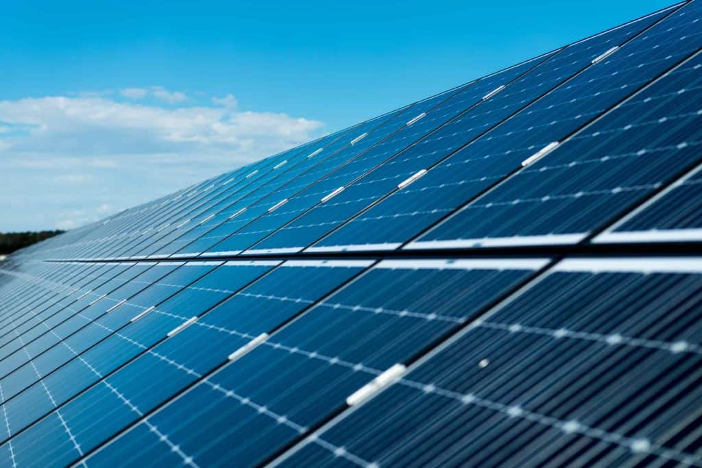 découvrez nos installateurs photovoltaïques certifiés, spécialisés dans l'installation de panneaux solaires pour optimiser votre production d'énergie renouvelable. profitez d'un accompagnement personnalisé pour un projet durable et rentable.