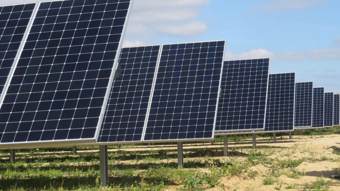 découvrez les principales évolutions de la loi photovoltaïque 2023 en france et comment elles impactent le secteur de l'énergie solaire. informez-vous sur les nouvelles réglementations, les incitations financières et les opportunités pour les particuliers et les entreprises.