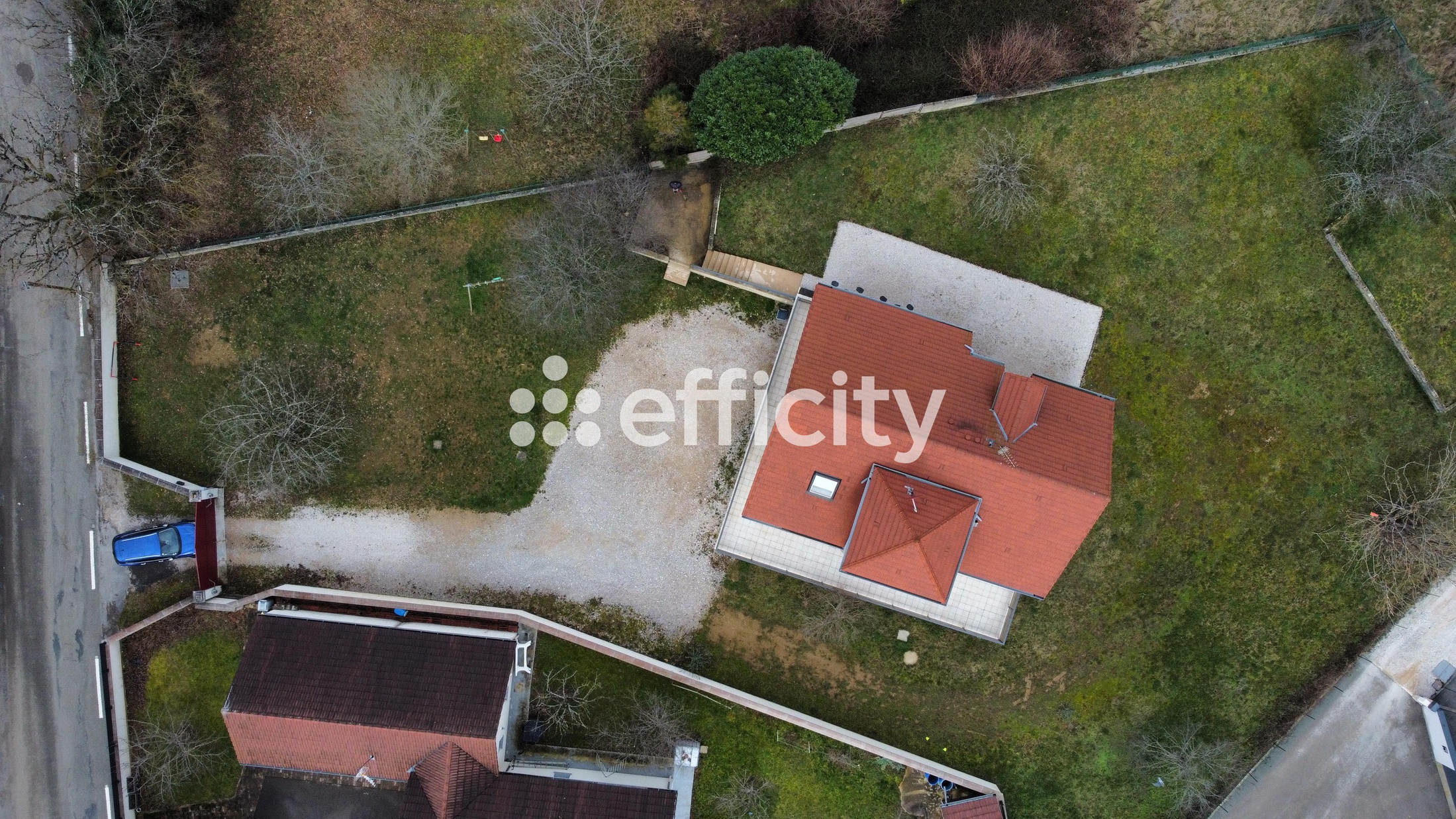 découvrez cette charmante maison à vendre pour seulement 25 000€. un excellent investissement pour ceux qui recherchent une propriété abordable avec un potentiel d'aménagement. ne laissez pas passer cette opportunité unique de devenir propriétaire à petit prix!
