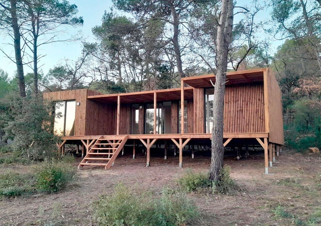 découvrez le concept de maison autonome : un habitat durable qui fonctionne grâce à des énergies renouvelables, offrant autonomie et respect de l'environnement. apprenez comment optimiser votre espace de vie tout en réduisant votre empreinte écologique.