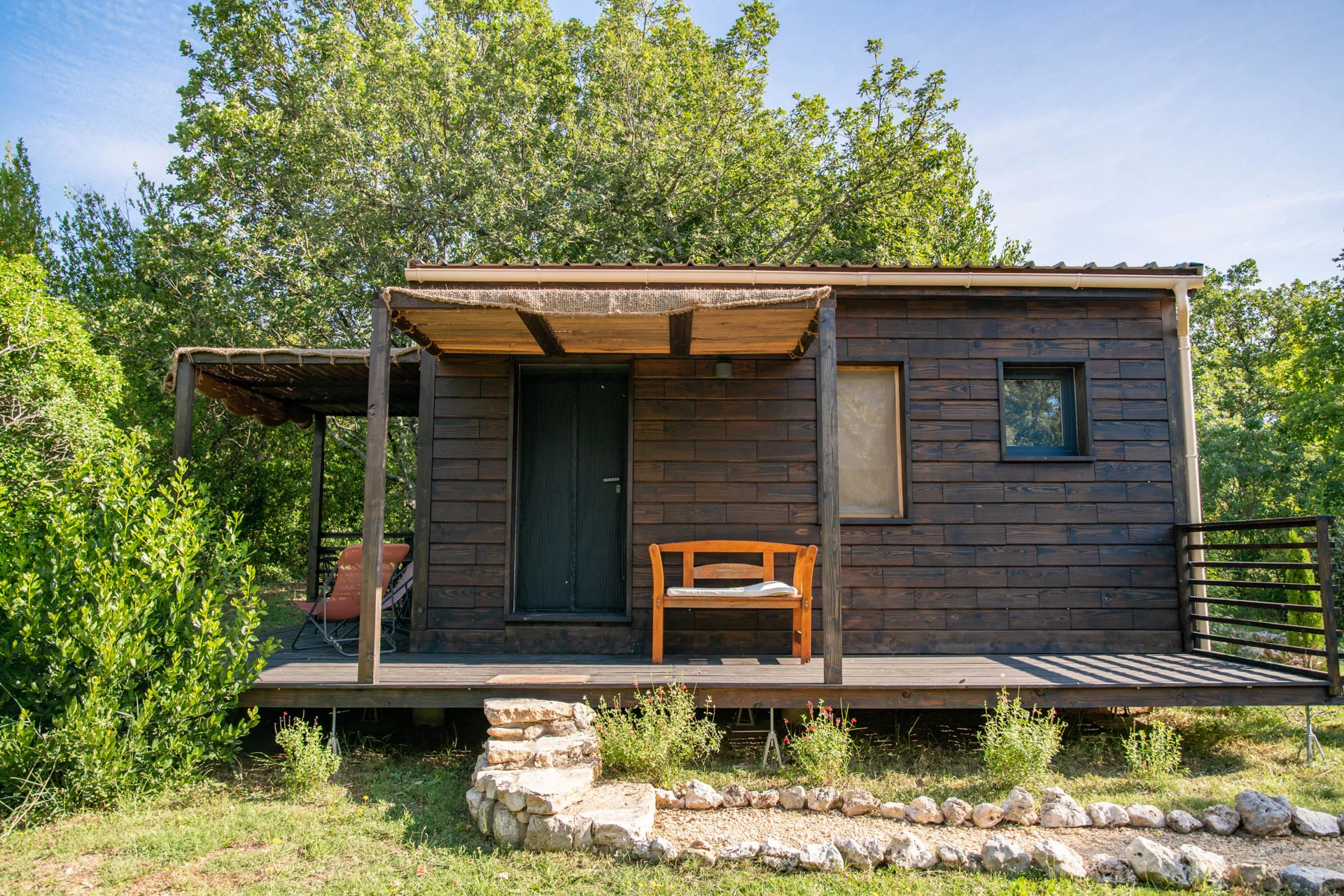 découvrez les avantages de la maison passive : une construction écologique, économique en énergie et confortable tout au long de l'année. apprenez comment réduire votre empreinte carbone tout en bénéficiant d'un intérieur sain et agréable.