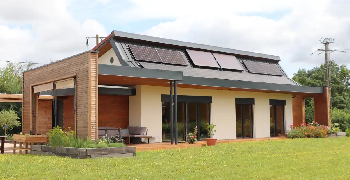 découvrez les avantages d'une maison passive : confort, économies d'énergie et respect de l'environnement. apprenez comment concevoir et vivre dans une habitation éco-responsable qui réduit votre empreinte carbone tout en minimisant les coûts de chauffage.