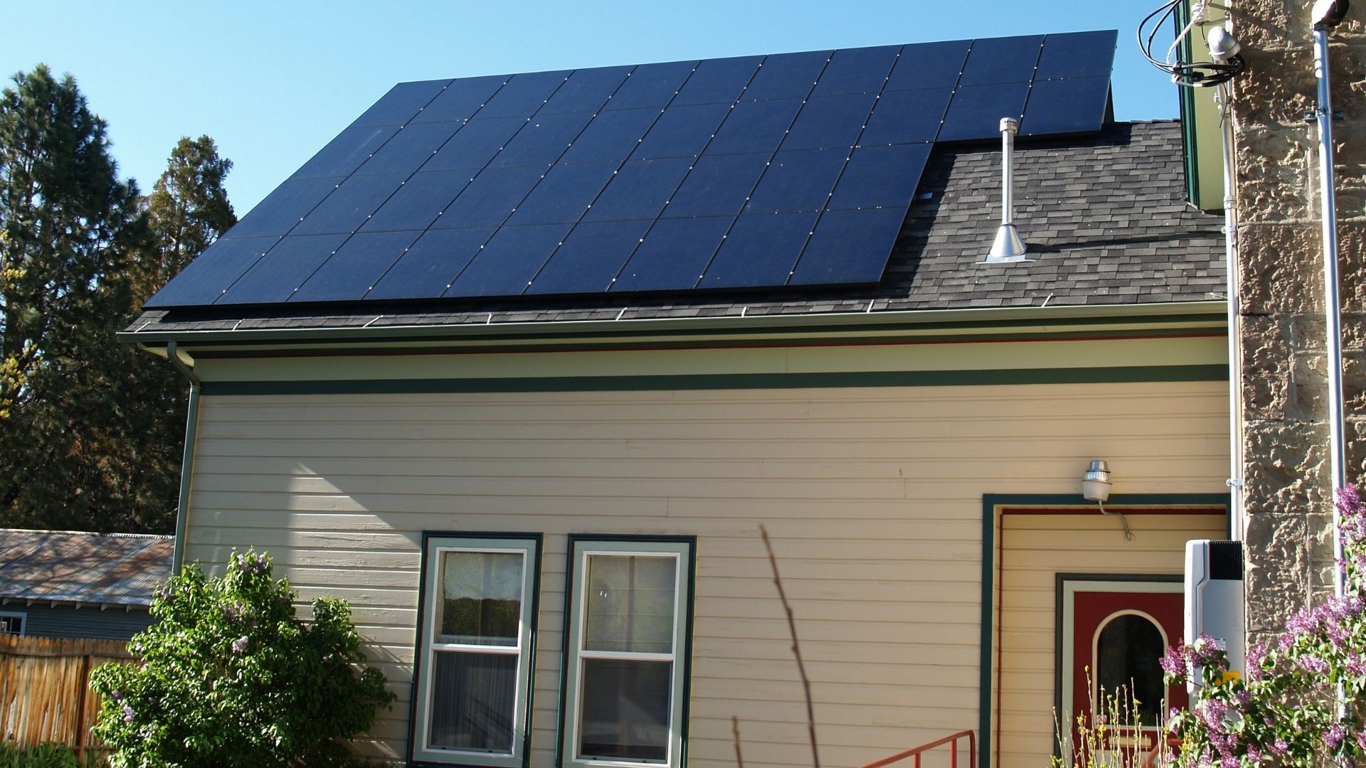 découvrez le prix des maisons solaires et les avantages d'investir dans une habitation écologique. informez-vous sur les options disponibles, les économies d'énergie et les subventions potentielles pour rendre votre projet accessible.