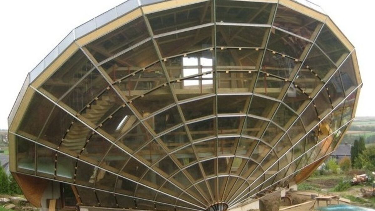 découvrez les avantages d'une maison solaire : un habitat écologique, économique et en harmonie avec la nature. apprenez comment maximiser votre autonomie énergétique grâce à des solutions innovantes et durables.