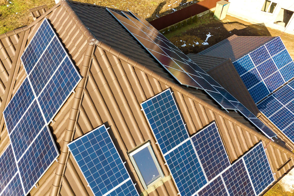 découvrez l'univers des maisons solaires, alliant confort et écologie. apprenez comment ces habitations innovantes exploitent l'énergie solaire pour réduire vos factures d'énergie tout en préservant notre planète. transformez votre mode de vie vers une solution durable et respectueuse de l'environnement.