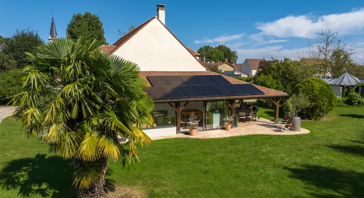 découvrez les prix des maisons solaires et comment investir dans une habitation éco-responsable. profitez de l'énergie renouvelable tout en maîtrisant vos dépenses grâce à nos conseils et informations sur les alternatives écologiques.