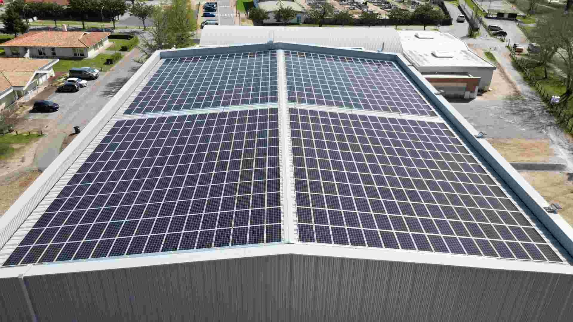 découvrez les tendances et les opportunités du marché solaire en 2023. analyse approfondie des innovations, des investissements et des prévisions de croissance dans le secteur de l'énergie solaire.