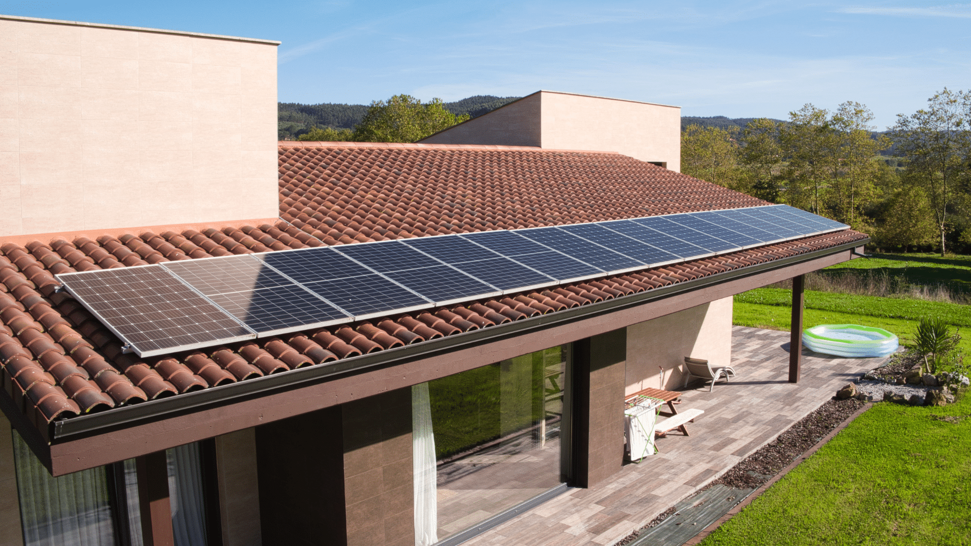 découvrez comment maximiser votre investissement dans les panneaux photovoltaïques grâce à des conseils pratiques, des stratégies d'optimisation et des informations sur les aides financières disponibles. transformez votre énergie solaire en un atout financier durable.
