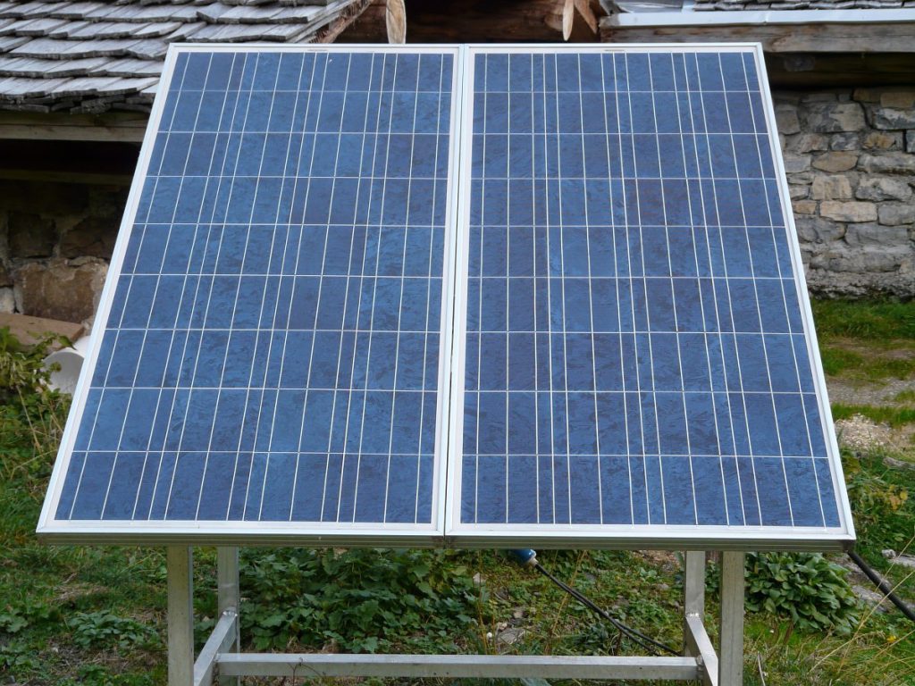 découvrez notre guide des meilleurs panneaux solaires pour maximiser votre production d'énergie et réduire vos factures. comparez les performances, la durabilité et les avis des utilisateurs pour faire le choix idéal pour votre maison ou votre entreprise.