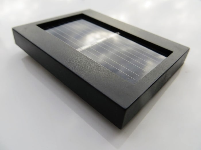 découvrez le mini solaire, une solution d'énergie renouvelable pratique et efficace pour alimenter vos petits appareils électroniques tout en réduisant votre empreinte carbone. idéal pour les déplacements, le camping ou les besoins quotidiens en énergie verte.