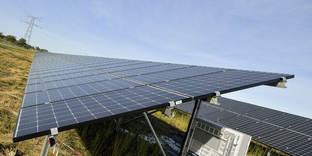 découvrez les différents modèles économiques des panneaux solaires, qui vous permettent de maximiser votre investissement tout en contribuant à la transition énergétique. informez-vous sur les avantages financiers, les aides disponibles et les options de financement pour rentabiliser votre installation solaire.