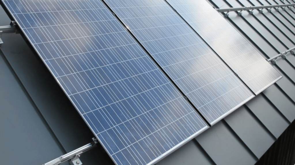 découvrez les dernières normes solaires, leurs impacts sur l'énergie renouvelable et comment elles favorisent l'installation de systèmes solaires efficaces et durables. informez-vous sur les réglementations en vigueur pour une transition énergétique réussie.