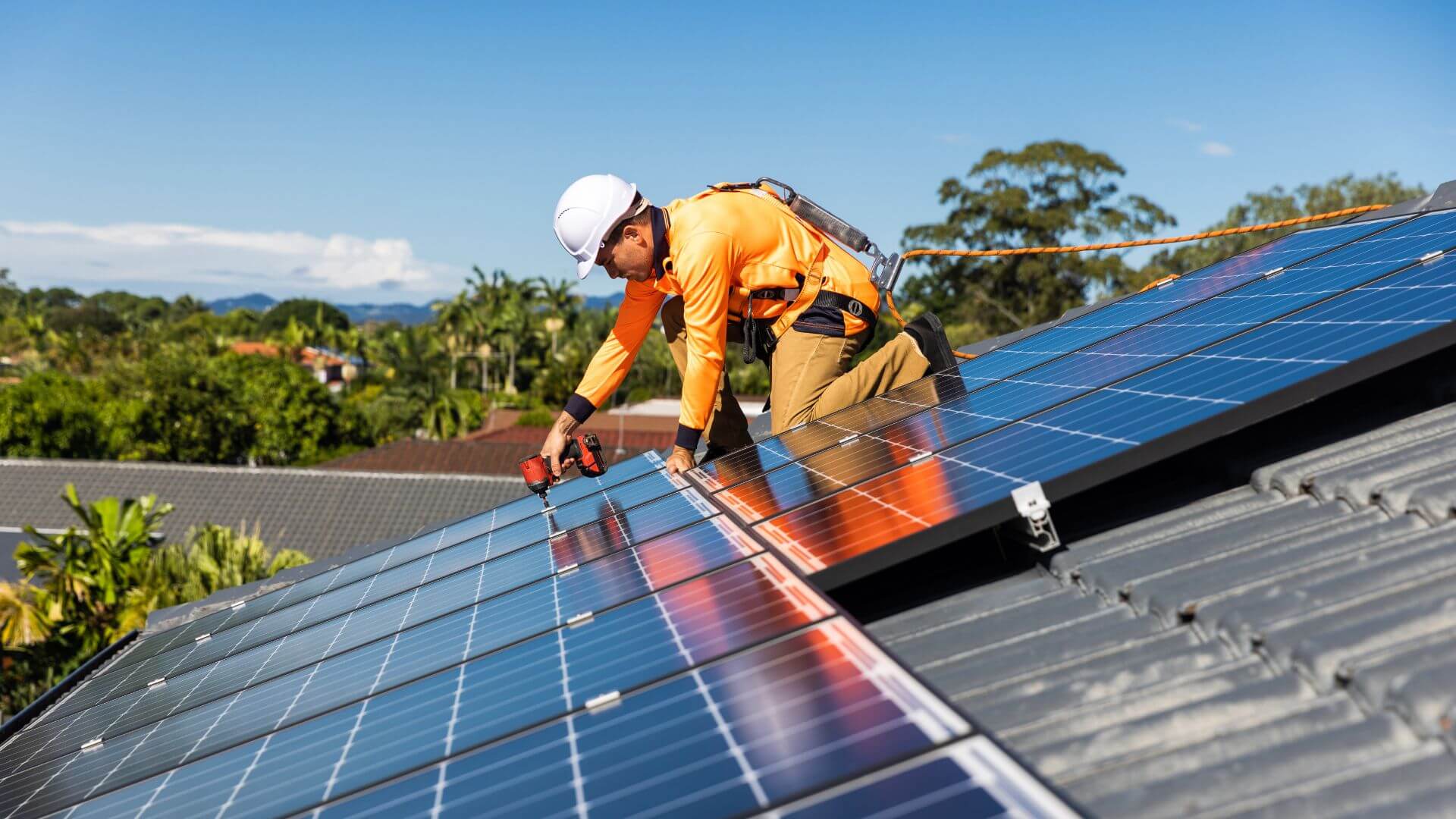 découvrez les opportunités passionnantes de l'énergie solaire dans le nord, un secteur en pleine expansion qui offre des solutions durables et rentables pour un avenir énergétique vert. explorez les avantages économiques et environnementaux de l'énergie solaire et comment elle peut transformer votre région.