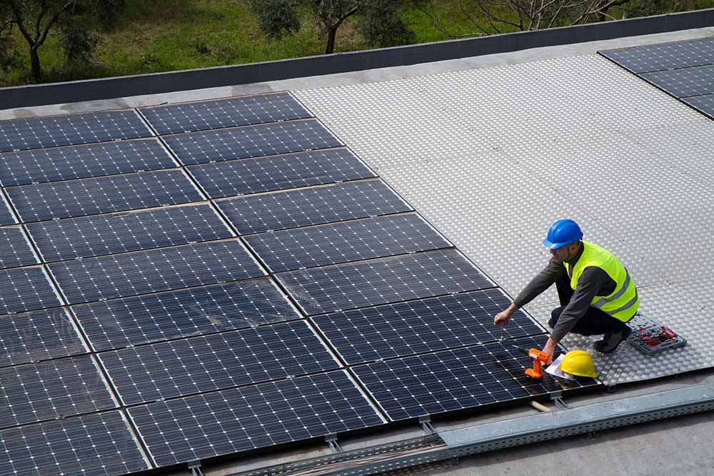 découvrez comment optimiser l'efficacité de vos panneaux photovoltaïques pour maximiser la production d'énergie solaire. apprenez les meilleures pratiques, les astuces et les technologies innovantes pour améliorer le rendement de votre installation et réduire vos factures d'électricité.