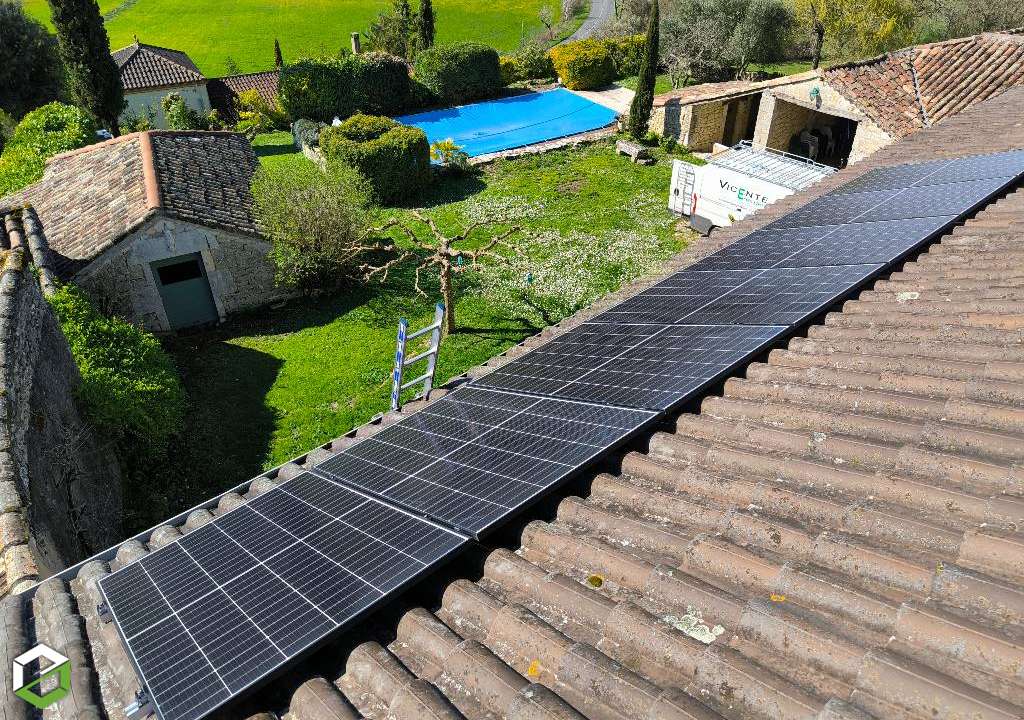 découvrez les panneaux eurener, une solution innovante et écologique pour la production d'énergie solaire. optimisez votre consommation énergétique tout en contribuant à la préservation de l'environnement grâce à des technologies avancées et un design adapté à tous vos projets.