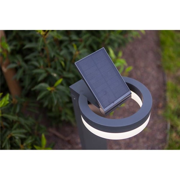 découvrez notre panneau photovoltaïque orientable, une solution innovante pour maximiser la production d'énergie solaire. grâce à son système d'orientation ajustable, optimisez la captation de la lumière tout au long de la journée et réduisez votre empreinte carbone tout en diminuant vos factures d'énergie.