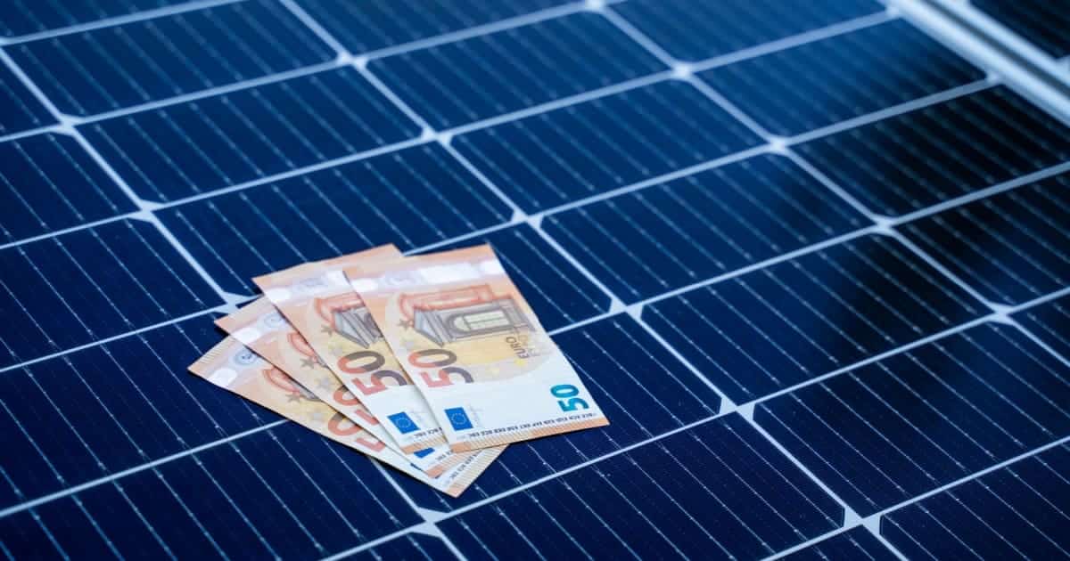 découvrez comment installer des panneaux solaires pour seulement 1 euro ! profitez de cette opportunité unique pour réduire votre facture d'électricité tout en contribuant à la transition énergétique. informez-vous sur les aides et subventions disponibles pour économiser davantage.