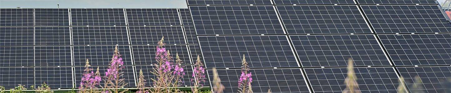 découvrez comment calculer la production solaire de vos panneaux photovoltaïques. optimisez votre rendement énergétique et maximisez vos économies tout en contribuant à la transition énergétique.