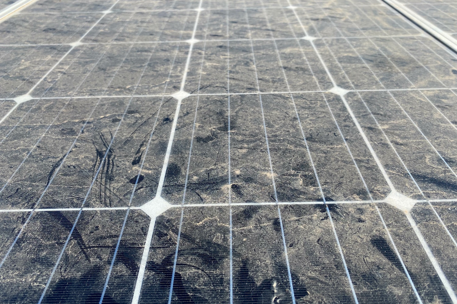 découvrez nos panneaux solaires discount pour profiter d'une énergie renouvelable à prix réduit. optez pour une solution économique et écologique pour réduire vos factures d'électricité tout en préservant l'environnement.