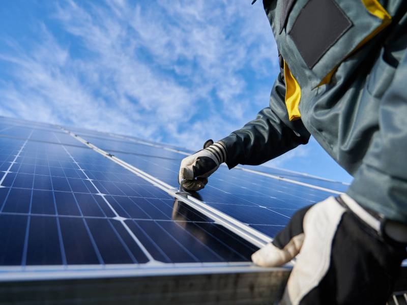 découvrez comment obtenir un panneau solaire gratuit et profiter d'une énergie renouvelable sans frais. informez-vous sur les subventions, les aides gouvernementales et les programmes d'installation qui rendent possible l'accès à l'énergie solaire.